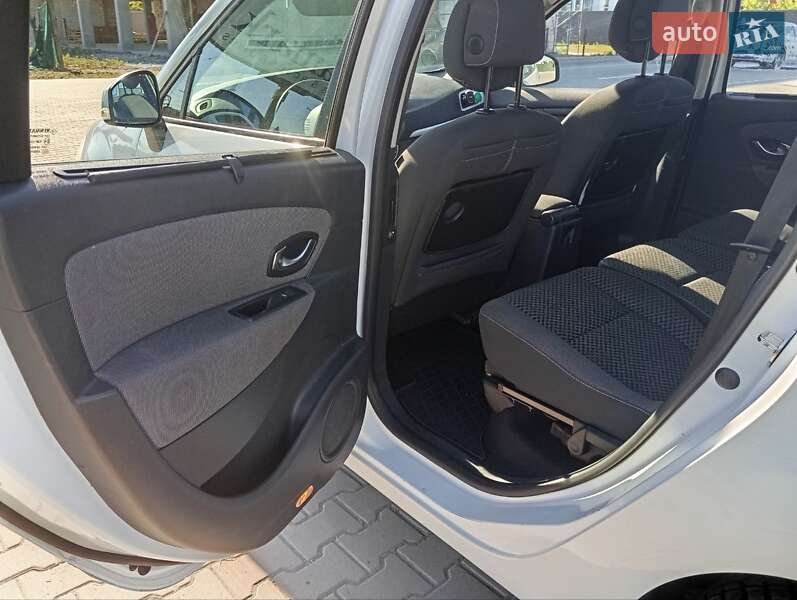 Минивэн Renault Grand Scenic 2011 в Луцке