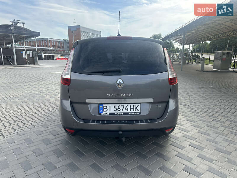 Минивэн Renault Grand Scenic 2010 в Полтаве