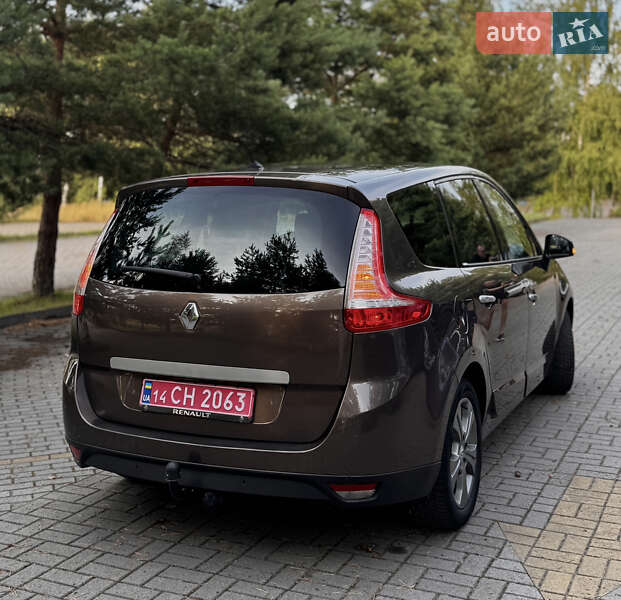 Минивэн Renault Grand Scenic 2010 в Дрогобыче