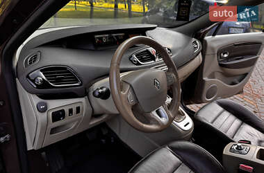 Минивэн Renault Grand Scenic 2010 в 