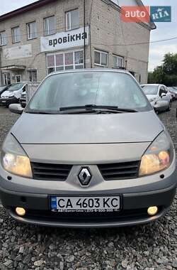 Минивэн Renault Grand Scenic 2005 в 