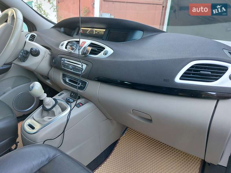 Мінівен Renault Grand Scenic 2009 в Володимирі
