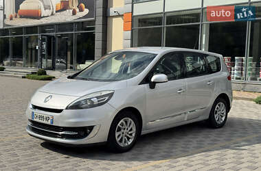 Минивэн Renault Grand Scenic 2012 в 