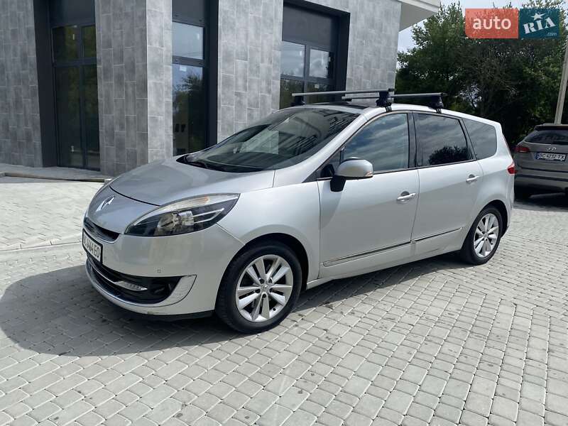 Renault Grand Scenic 2012