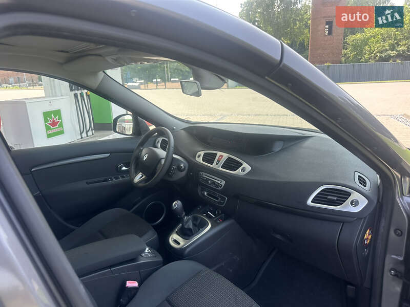 Минивэн Renault Grand Scenic 2009 в Житомире