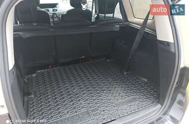 Минивэн Renault Grand Scenic 2014 в 