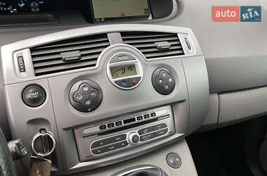 Минивэн Renault Grand Scenic 2008 в 