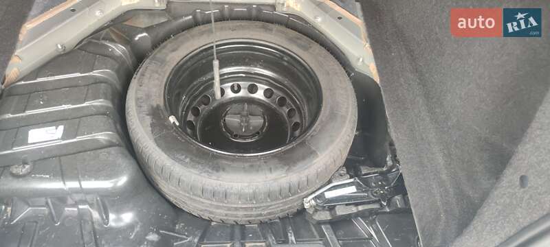 Минивэн Renault Grand Scenic 2011 в Буче