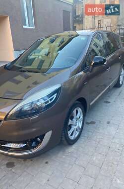 Мінівен Renault Grand Scenic 2012 в 