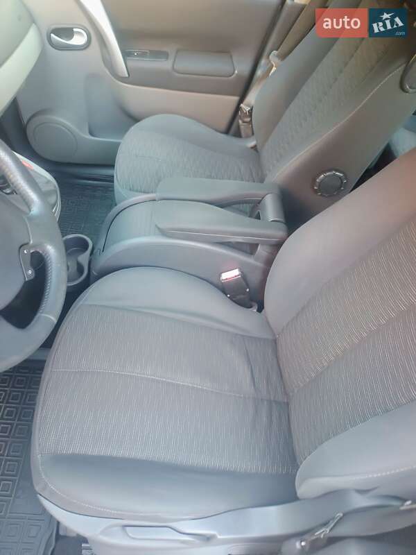Минивэн Renault Grand Scenic 2008 в Луцке