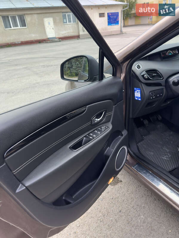 Минивэн Renault Grand Scenic 2012 в Ивано-Франковске