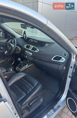 Минивэн Renault Grand Scenic 2010 в 