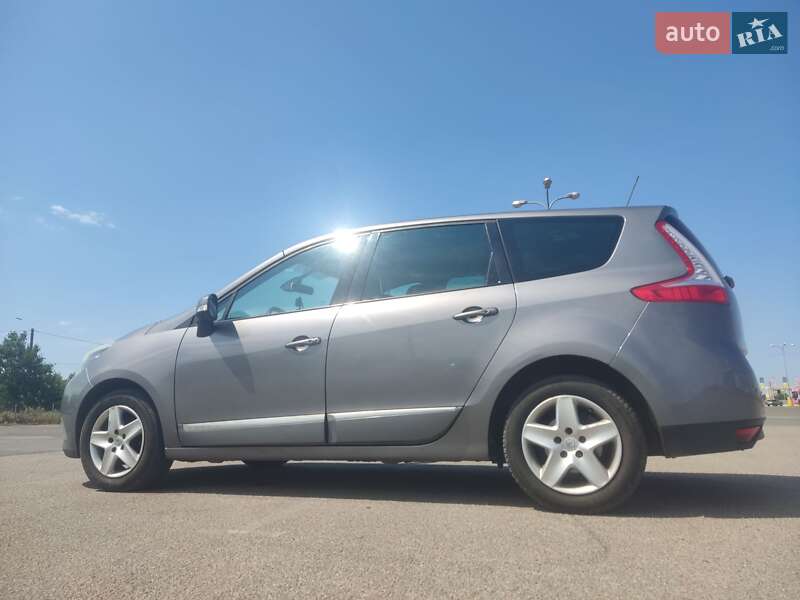 Минивэн Renault Grand Scenic 2015 в Одессе фото 7 Минивэн Renault Grand Scenic 2015 в Одессе