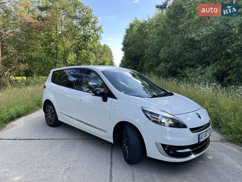 Renault Grand Scenic 2012