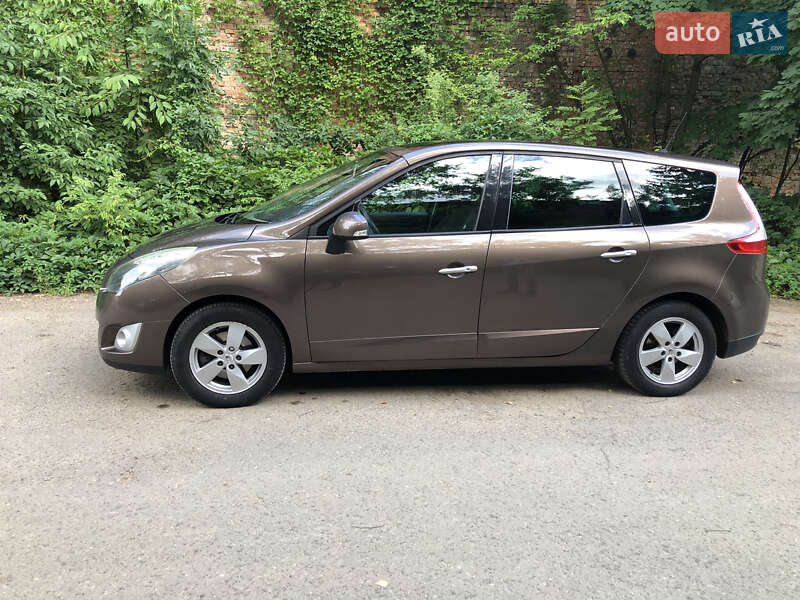 Минивэн Renault Grand Scenic 2009 в Коломые