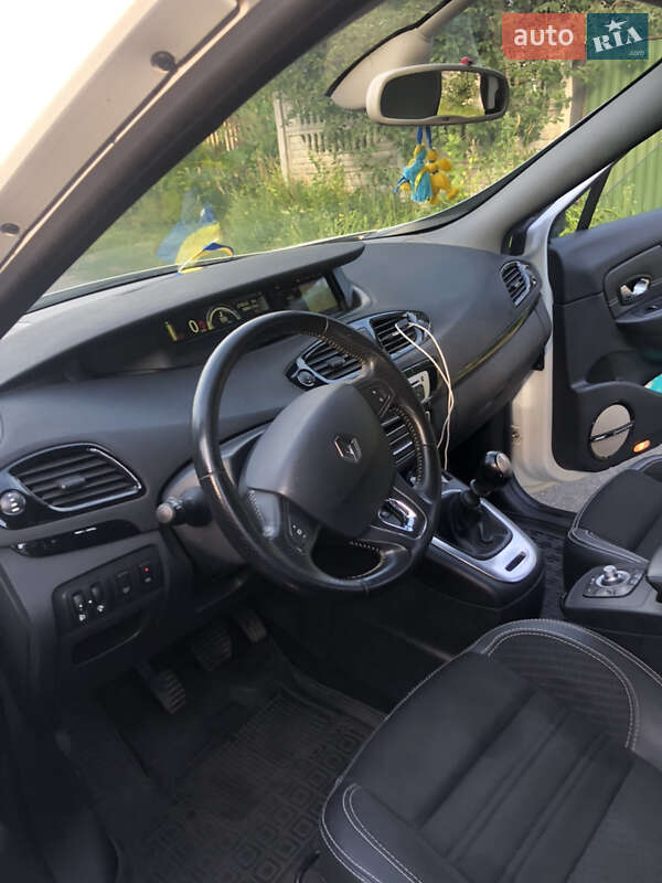Минивэн Renault Grand Scenic 2016 в Василькове