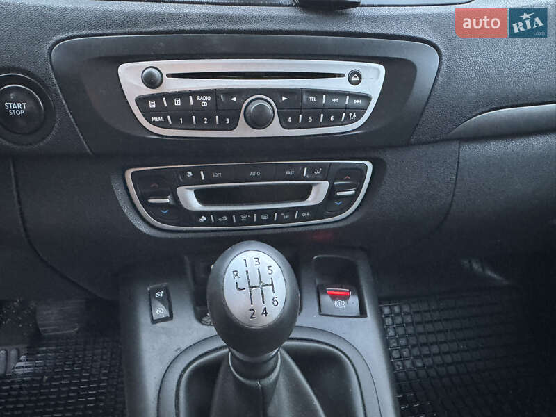 Минивэн Renault Grand Scenic 2010 в Самборе фото 33 Минивэн Renault Grand Scenic 2010 в Самборе