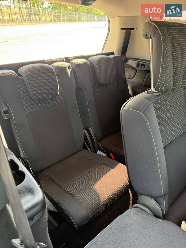 Минивэн Renault Grand Scenic 2009 в Подгородном