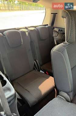 Минивэн Renault Grand Scenic 2009 в 