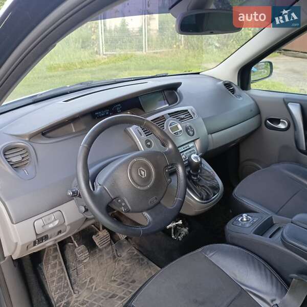 Минивэн Renault Grand Scenic 2008 в Путивле