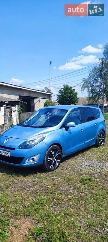 Renault Grand Scenic 2010