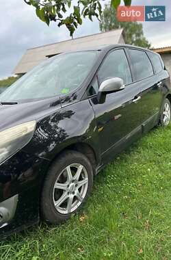 Мінівен Renault Grand Scenic 2010 в Березному