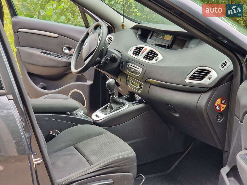 Минивэн Renault Grand Scenic 2010 в Киеве фото 26 Минивэн Renault Grand Scenic 2010 в Киеве