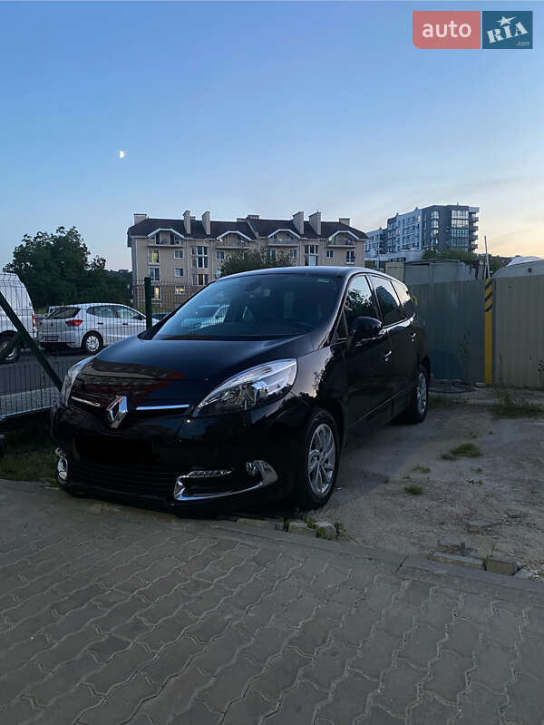 Renault Grand Scenic 2014