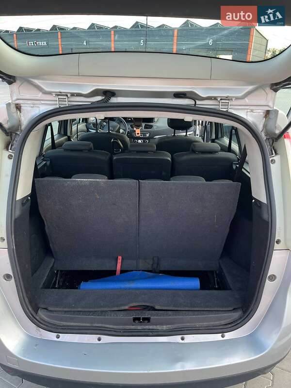 Минивэн Renault Grand Scenic 2011 в Виннице