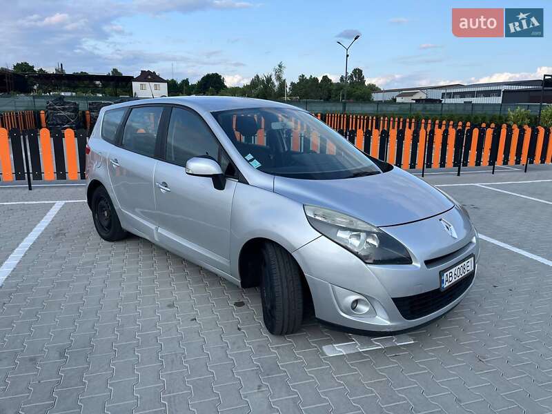 Минивэн Renault Grand Scenic 2011 в Виннице