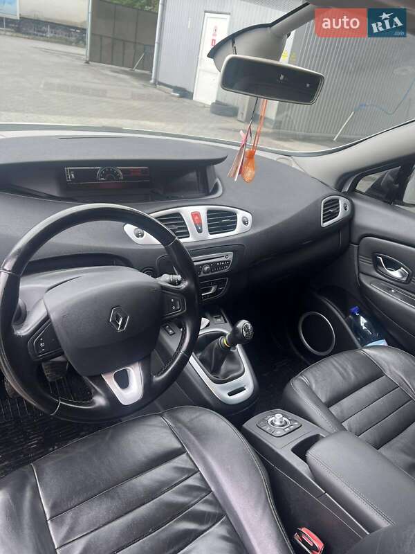 Минивэн Renault Grand Scenic 2010 в Днепре