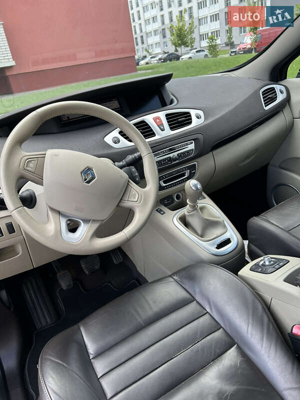 Минивэн Renault Grand Scenic 2009 в Виннице