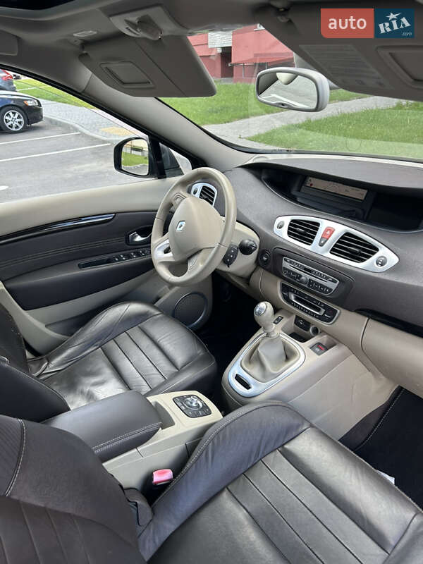 Минивэн Renault Grand Scenic 2009 в Виннице