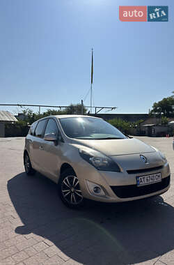 Минивэн Renault Grand Scenic 2011 в Ивано-Франковске
