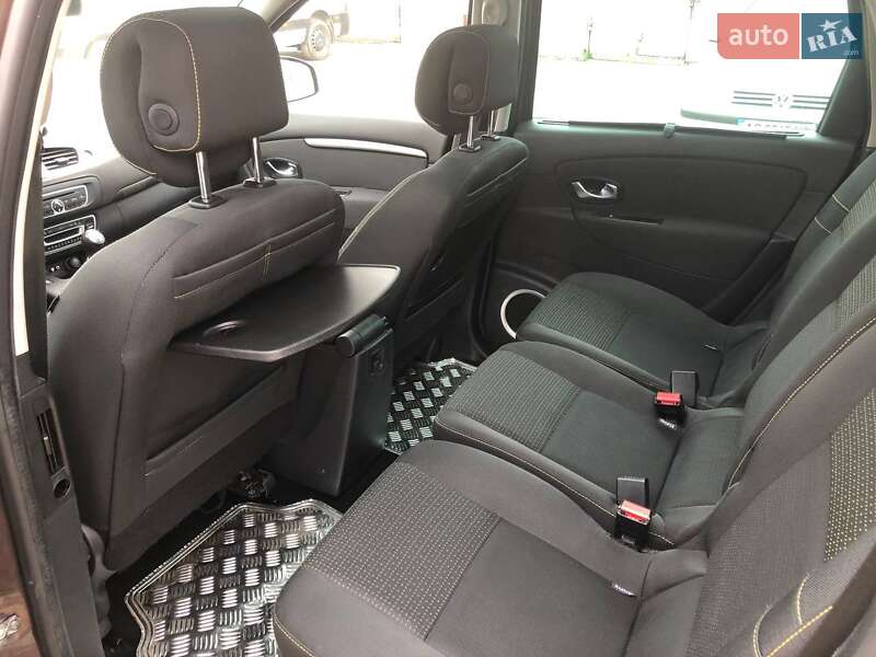 Минивэн Renault Grand Scenic 2011 в Ковеле