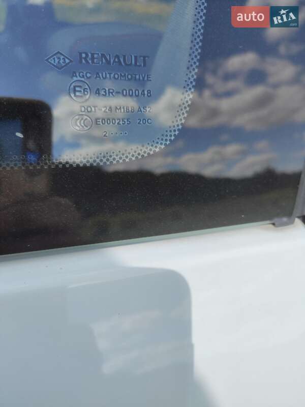 Минивэн Renault Grand Scenic 2013 в Ромнах