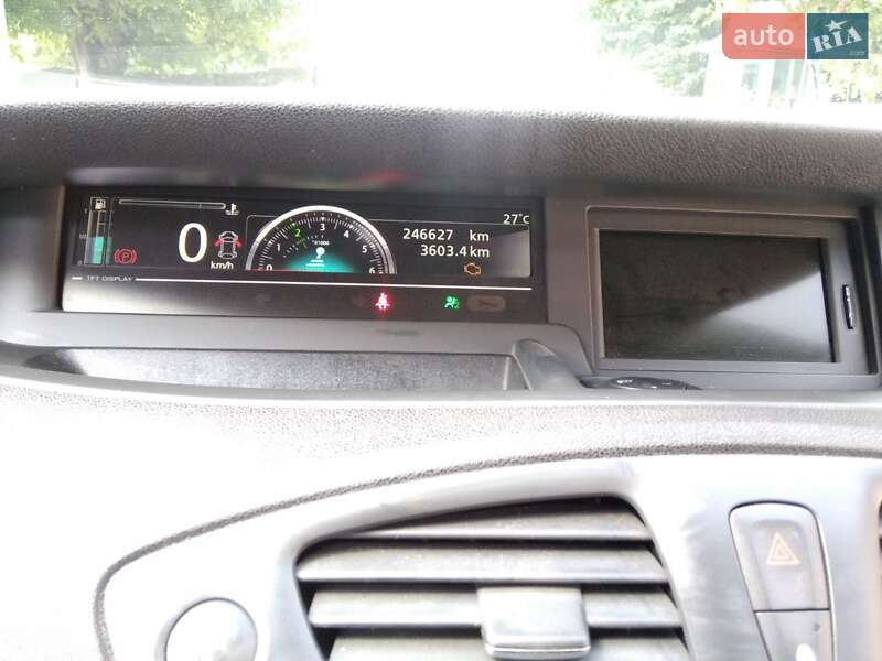 Мінівен Renault Grand Scenic 2012 в Кам'янець-Подільському