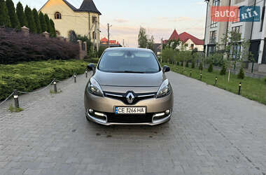 Минивэн Renault Grand Scenic 2015 в 