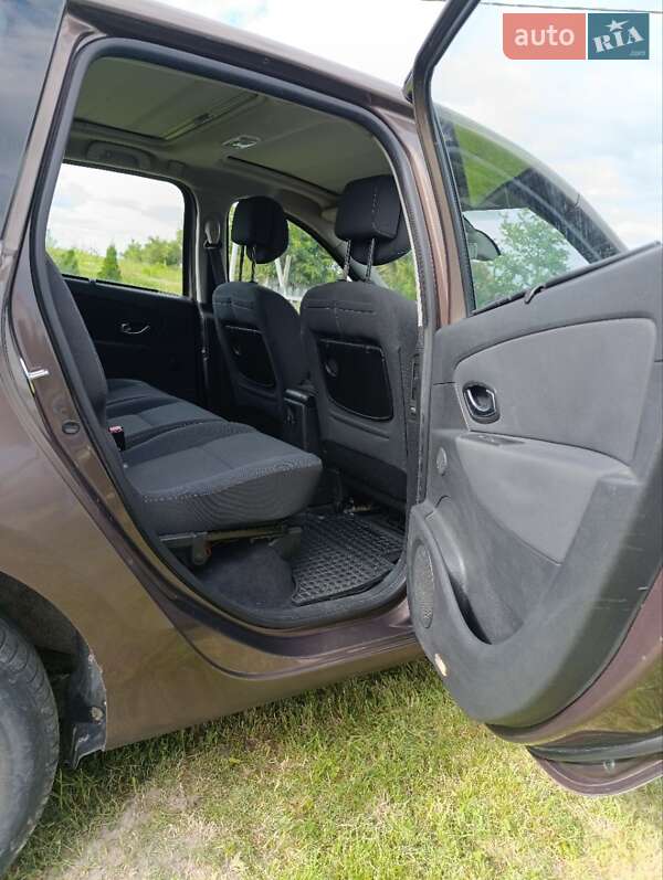 Минивэн Renault Grand Scenic 2010 в Каменке-Бугской