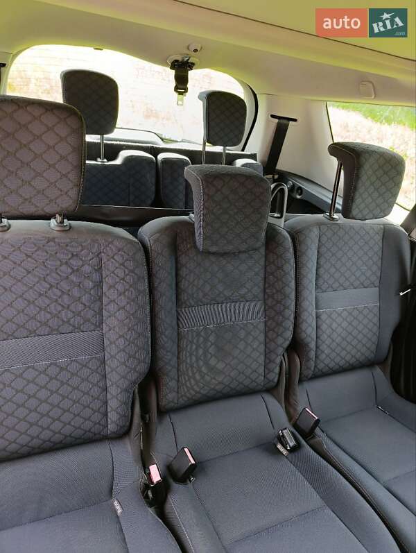 Минивэн Renault Grand Scenic 2010 в Каменке-Бугской