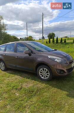 Минивэн Renault Grand Scenic 2010 в Каменке-Бугской