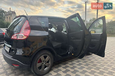 Минивэн Renault Grand Scenic 2010 в 