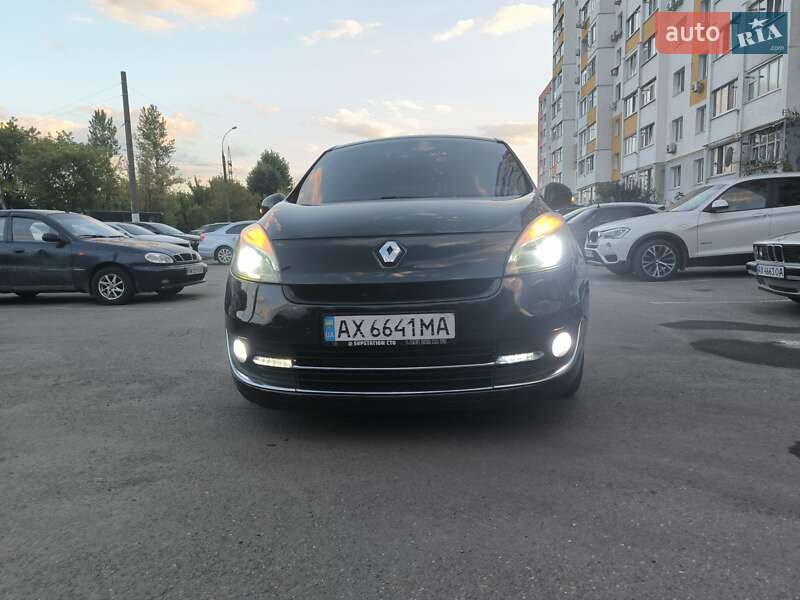 Минивэн Renault Grand Scenic 2012 в Харькове