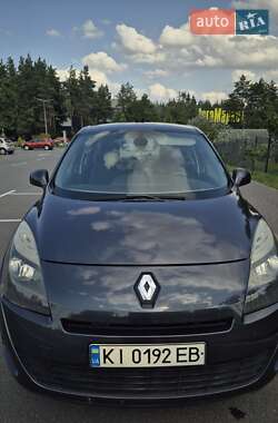 Минивэн Renault Grand Scenic 2010 в Вишневом