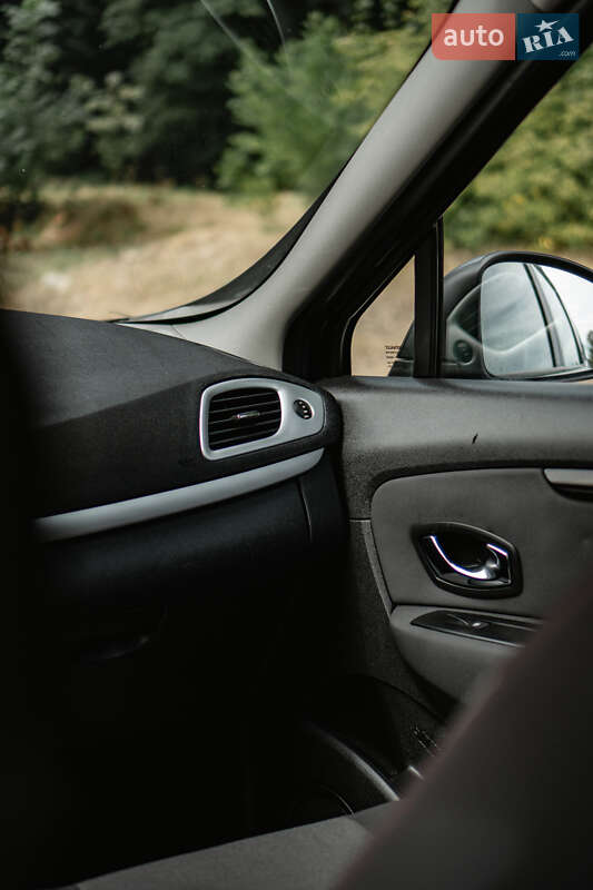 Мінівен Renault Grand Scenic 2014 в Бурштині