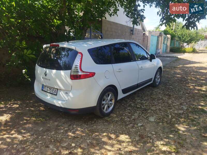 Мінівен Renault Grand Scenic 2010 в Херсоні фото 17 Мінівен Renault Grand Scenic 2010 в Херсоні