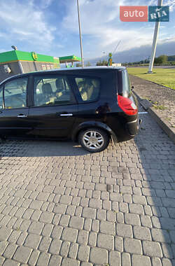 Минивэн Renault Grand Scenic 2008 в 