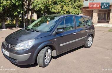 Минивэн Renault Grand Scenic 2005 в 