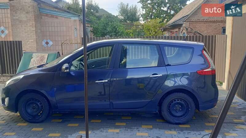 Минивэн Renault Grand Scenic 2010 в Луцке фото 23 Минивэн Renault Grand Scenic 2010 в Луцке