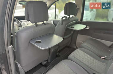 Минивэн Renault Grand Scenic 2008 в 